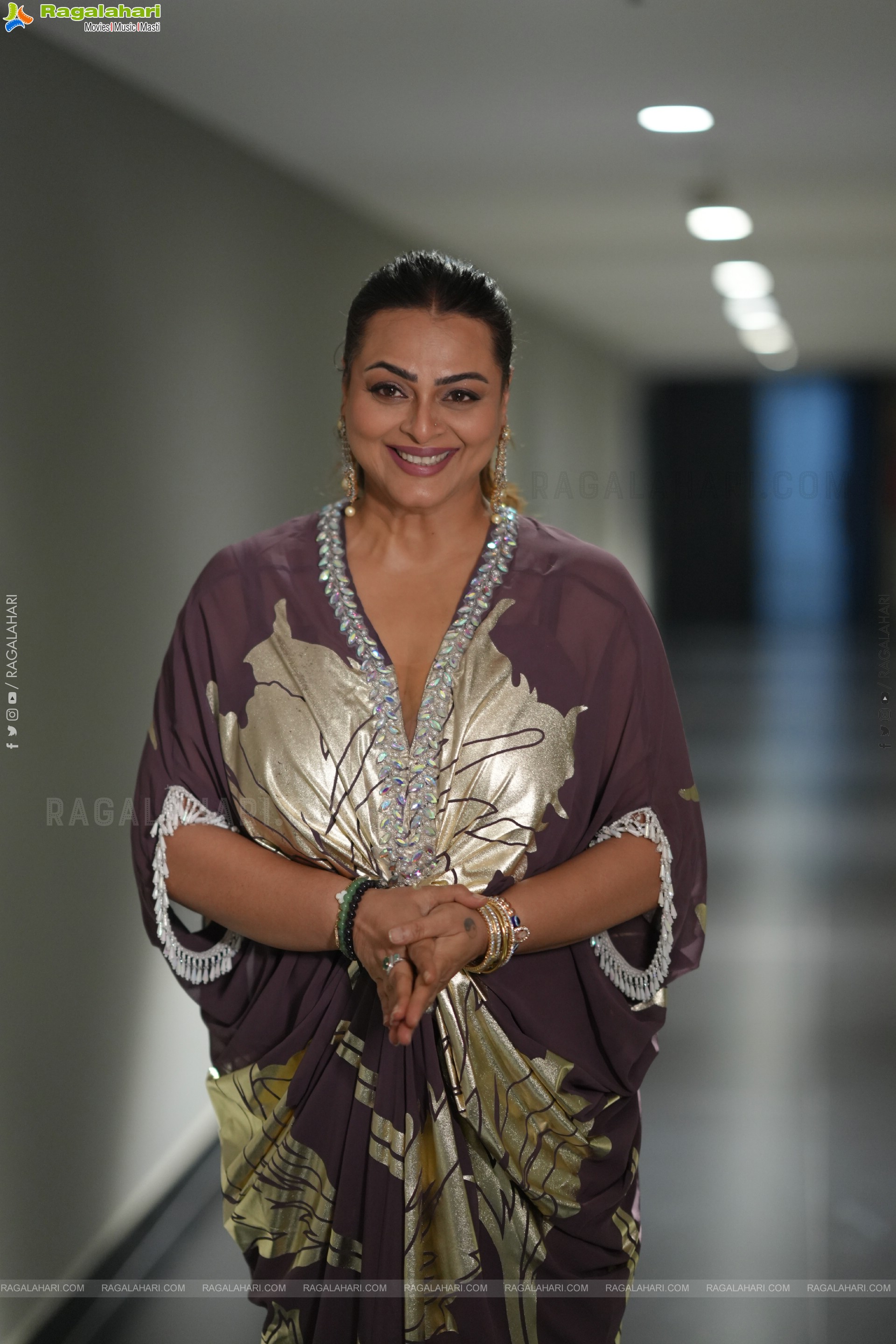 Shilpa Shirodkar at Jatadhara Trailer Launch, HD Gallery