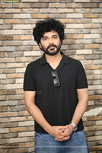 Siddhu Jonnalagadda at Telusu Kada Interview, HD Gallery