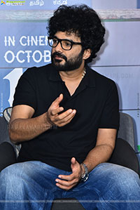 Siddhu Jonnalagadda at Telusu Kada Interview, HD Gallery