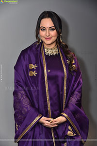 Sonakshi Sinha at Jatadhara Movie Trailer Launch 
