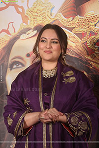 Sonakshi Sinha at Jatadhara Movie Trailer Launch 