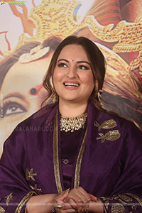 Sonakshi Sinha at Jatadhara Movie Trailer Launch 