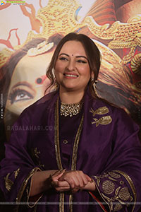 Sonakshi Sinha at Jatadhara Movie Trailer Launch 