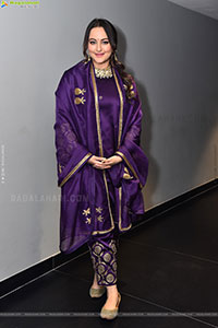 Sonakshi Sinha at Jatadhara Movie Trailer Launch 