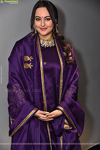 Sonakshi Sinha at Jatadhara Movie Trailer Launch 