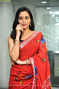 Srinidhi Shetty at Telusu Kada Movie Interview, HD Gallery 