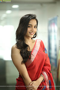 Srinidhi Shetty at Telusu Kada Movie Interview, HD Gallery 