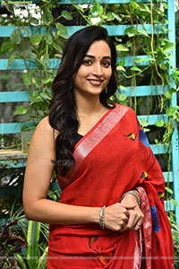 Srinidhi Shetty at Telusu Kada Movie Interview, HD Gallery 