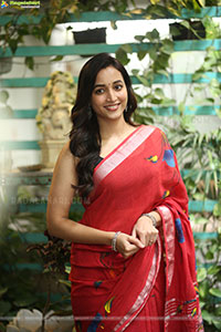 Srinidhi Shetty at Telusu Kada Movie Interview, HD Gallery 