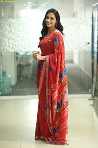 Srinidhi Shetty at Telusu Kada Movie Interview, HD Gallery 