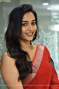 Srinidhi Shetty at Telusu Kada Movie Interview, HD Gallery 