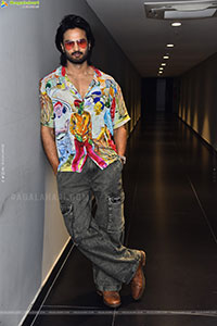Sudheer Babu at Jatadhara Trailer Launch Event, HD Gallery 