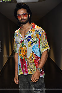 Sudheer Babu at Jatadhara Trailer Launch Event, HD Gallery 