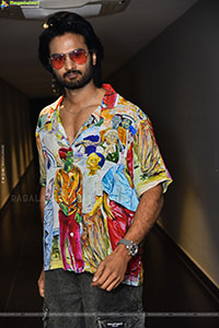 Sudheer Babu at Jatadhara Trailer Launch Event, HD Gallery 