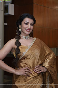 Tejaswi Madiwada at Hi Life Fashion Special Exhibition