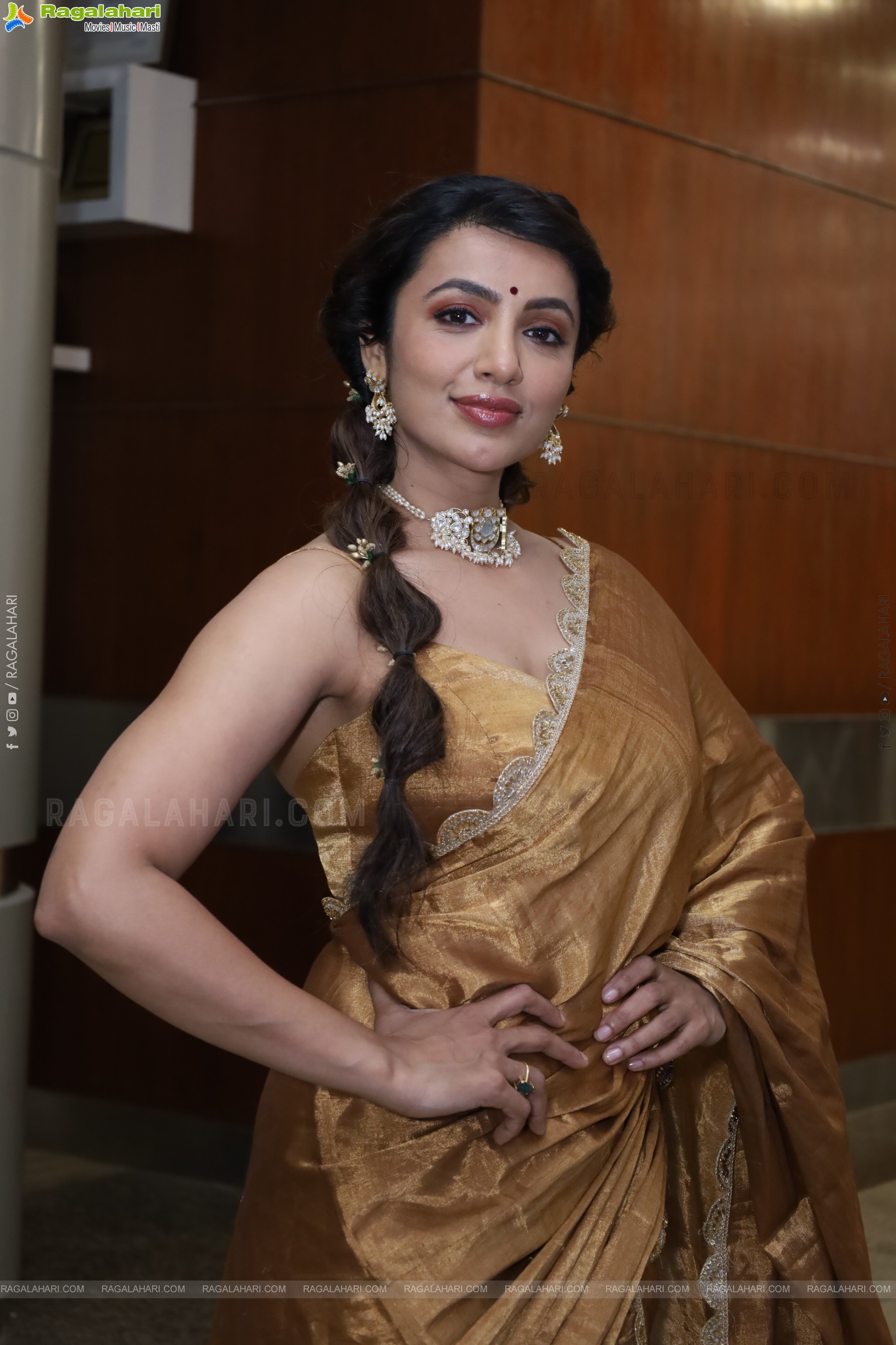 Tejaswi Madiwada at Hi Life Fashion Special Exhibition Launch, HD Gallery