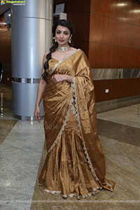 Tejaswi Madiwada at Hi Life Fashion Special Exhibition