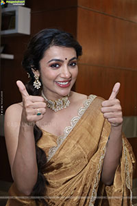 Tejaswi Madiwada at Hi Life Fashion Special Exhibition