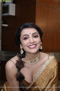 Tejaswi Madiwada at Hi Life Fashion Special Exhibition
