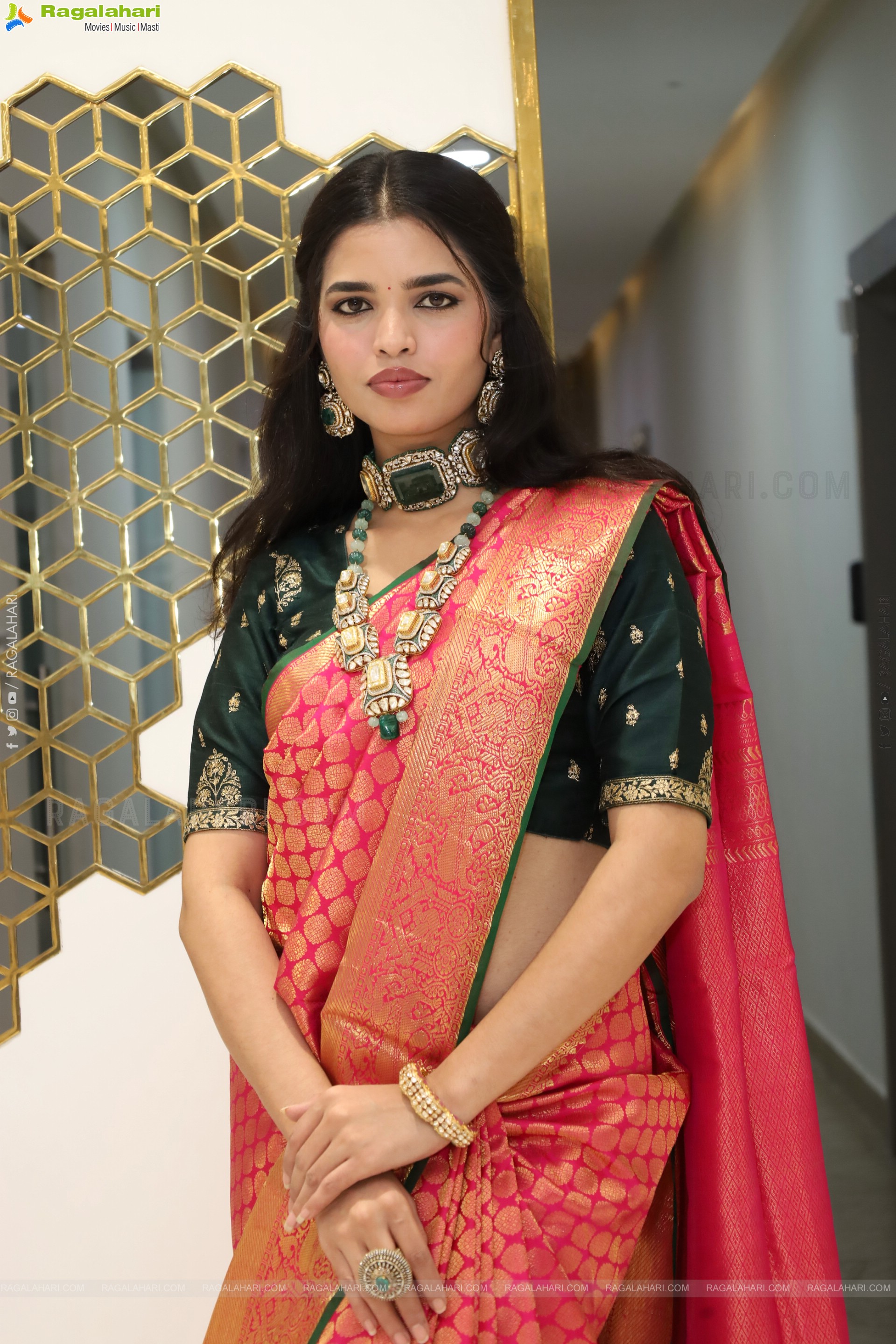 Urmila Chauhan Poses with Traditional Designer Jewellery, HD Gallery