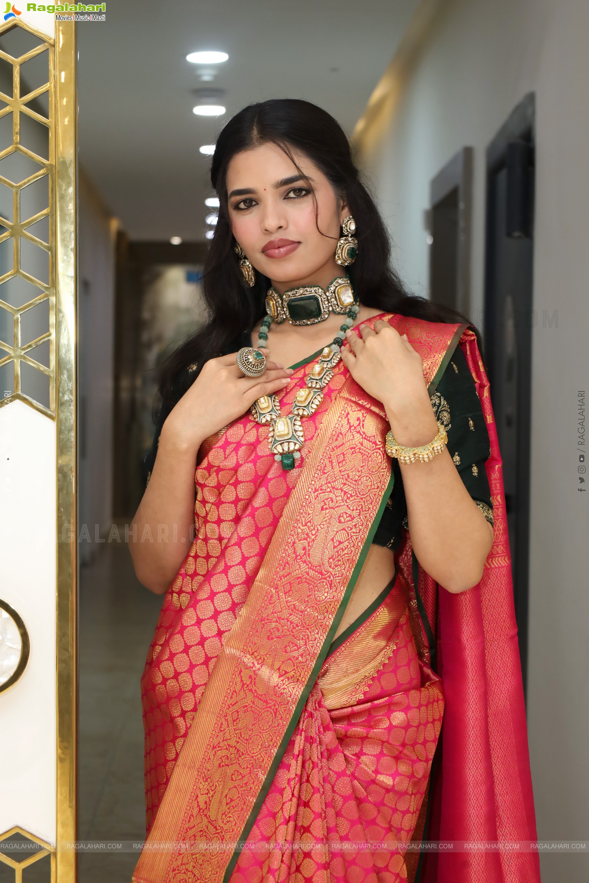 Urmila Chauhan Poses with Traditional Designer Jewellery, HD Gallery