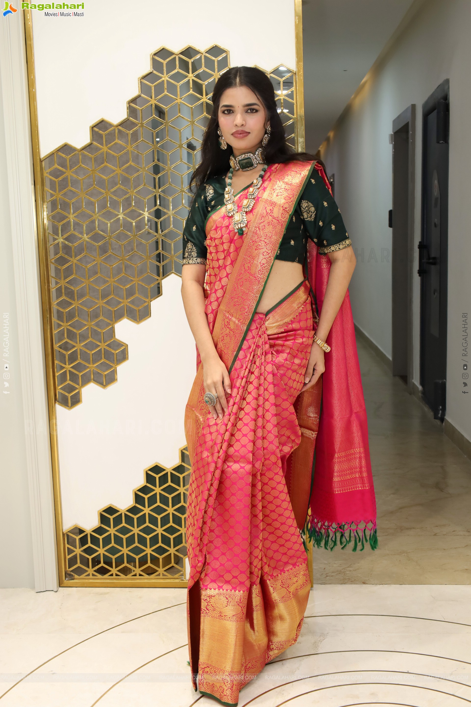 Urmila Chauhan Poses with Traditional Designer Jewellery, HD Gallery
