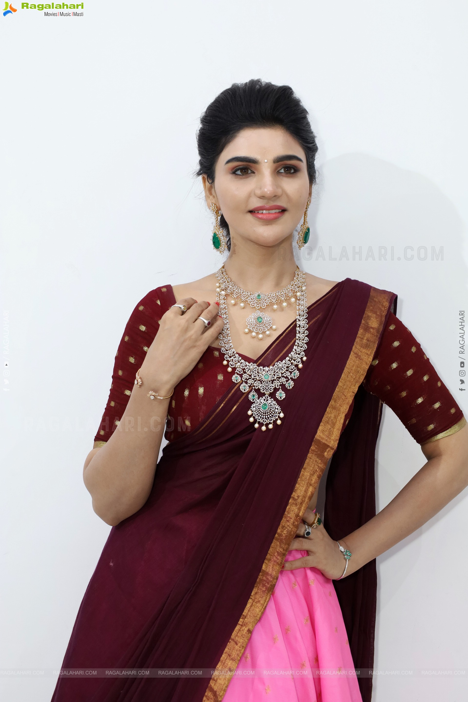 Varsha poses with Designer Jewellery, HD Gallery