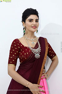 Varsha poses with Designer Jewellery, HD Gallery