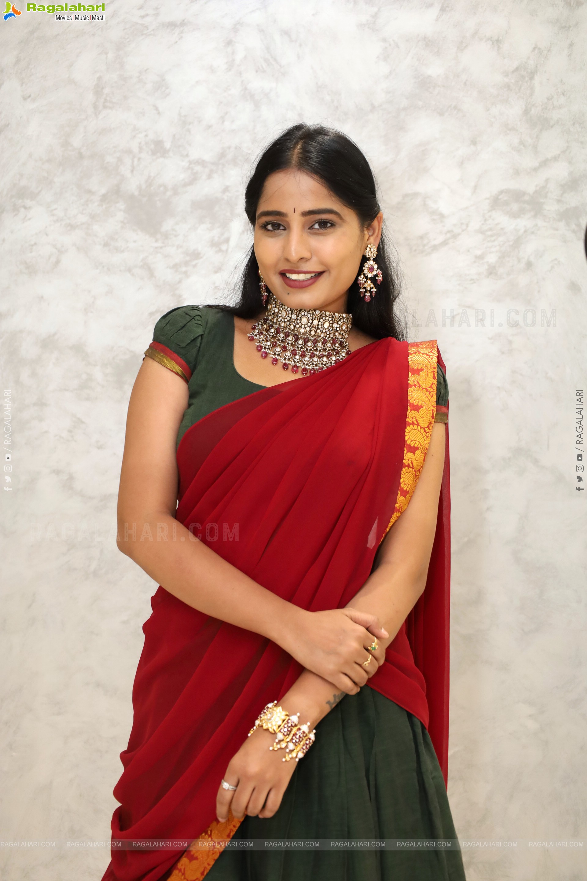 Vrindha Reddy Traditional stills with Jewellery, HD Gallery