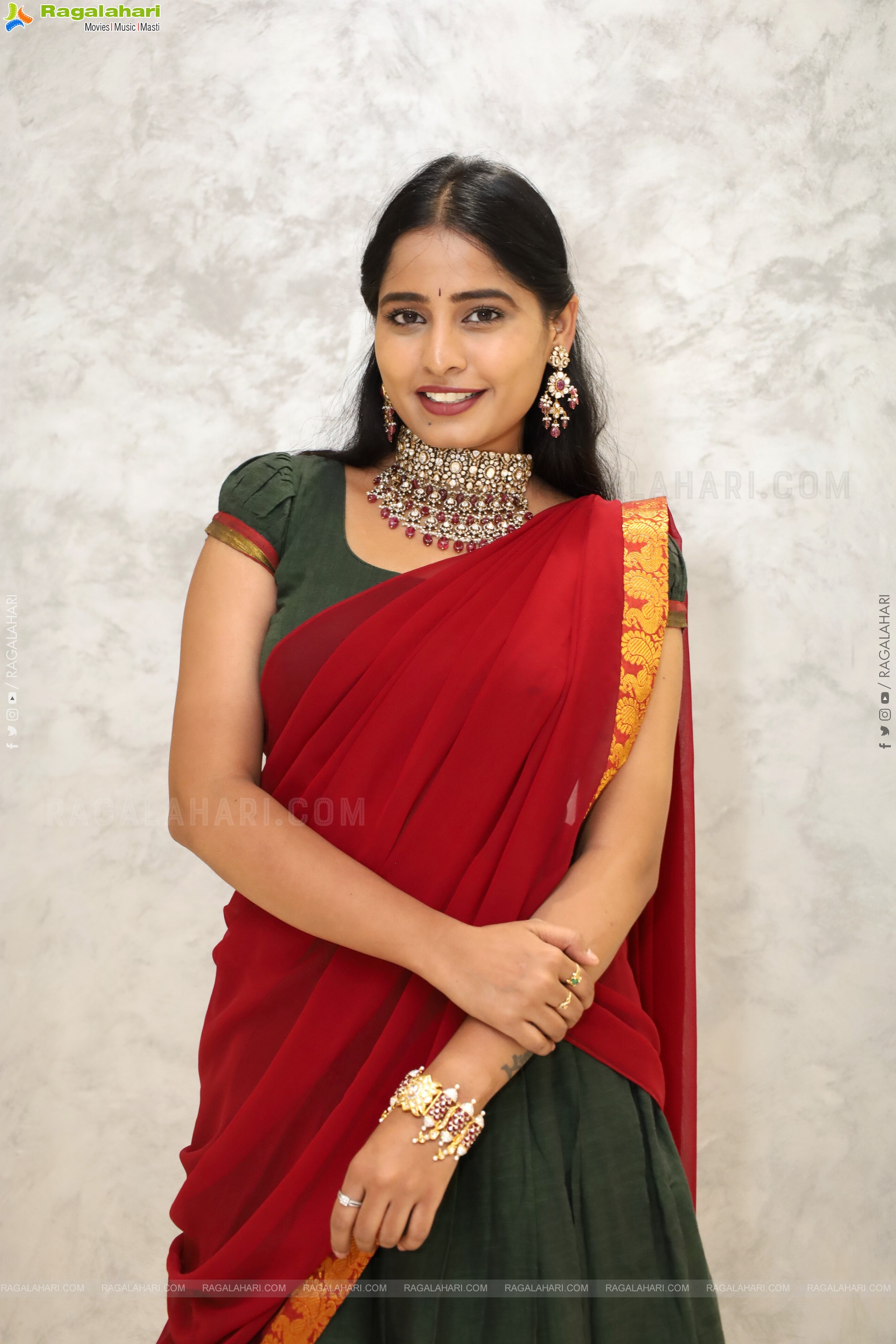 Vrindha Reddy Traditional stills with Jewellery, HD Gallery