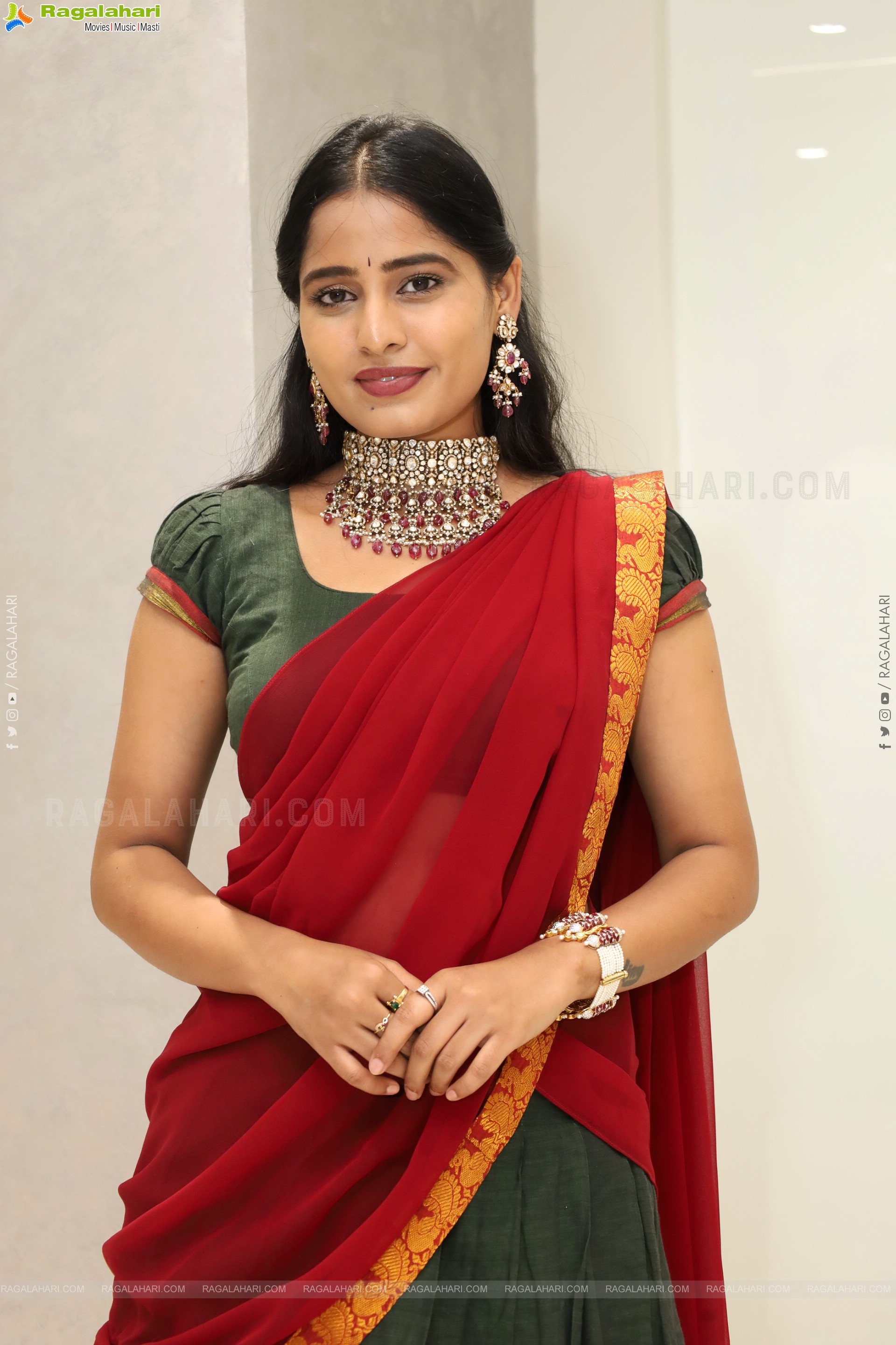 Vrindha Reddy Traditional stills with Jewellery, HD Gallery