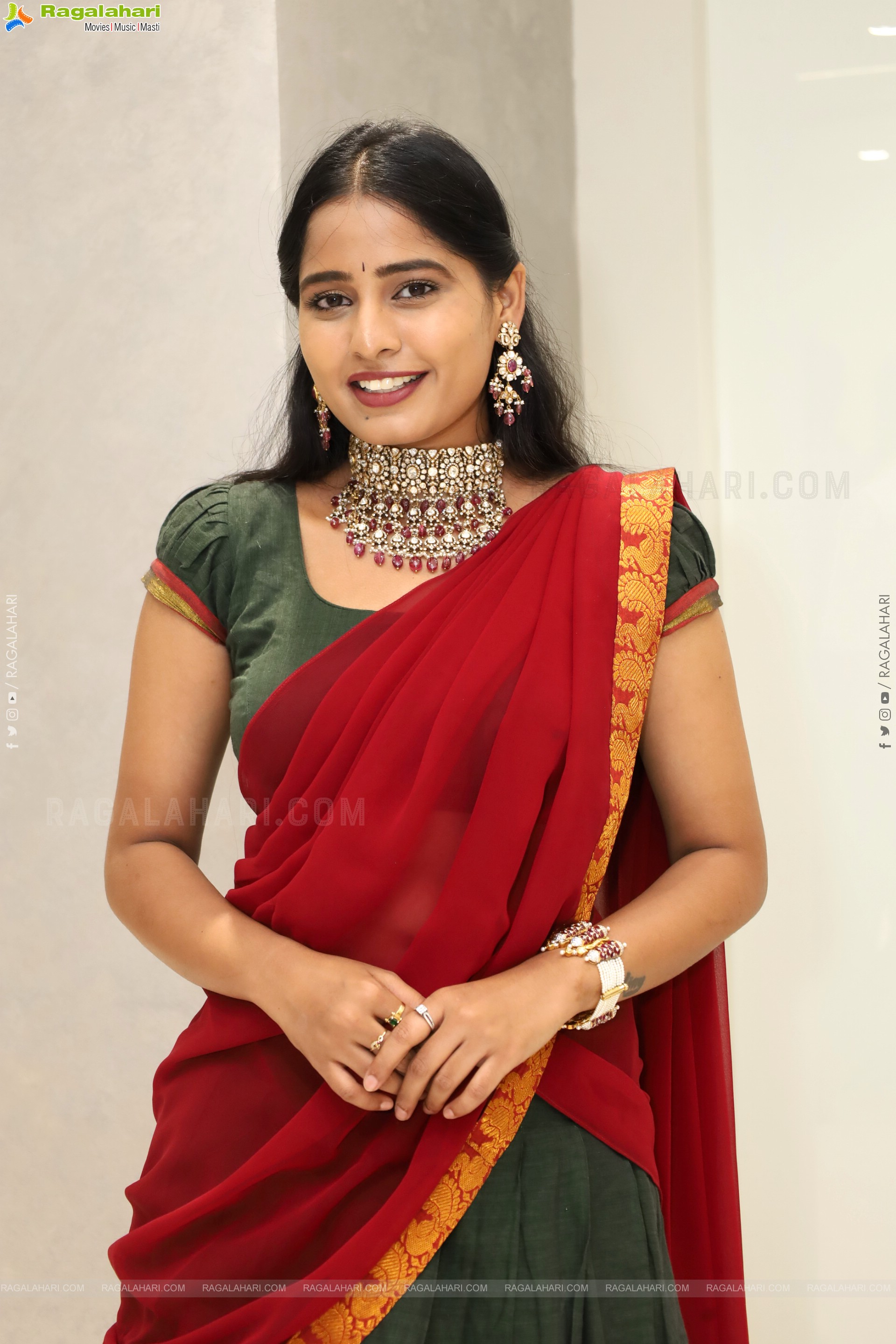 Vrindha Reddy Traditional stills with Jewellery, HD Gallery