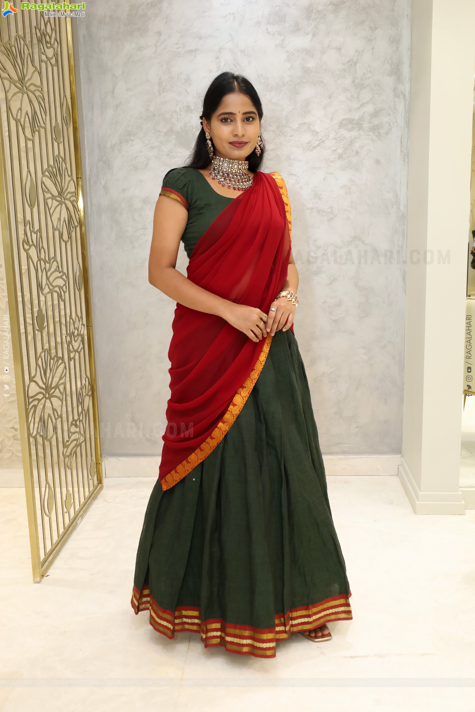 Vrindha Reddy Traditional stills with Jewellery, HD Gallery
