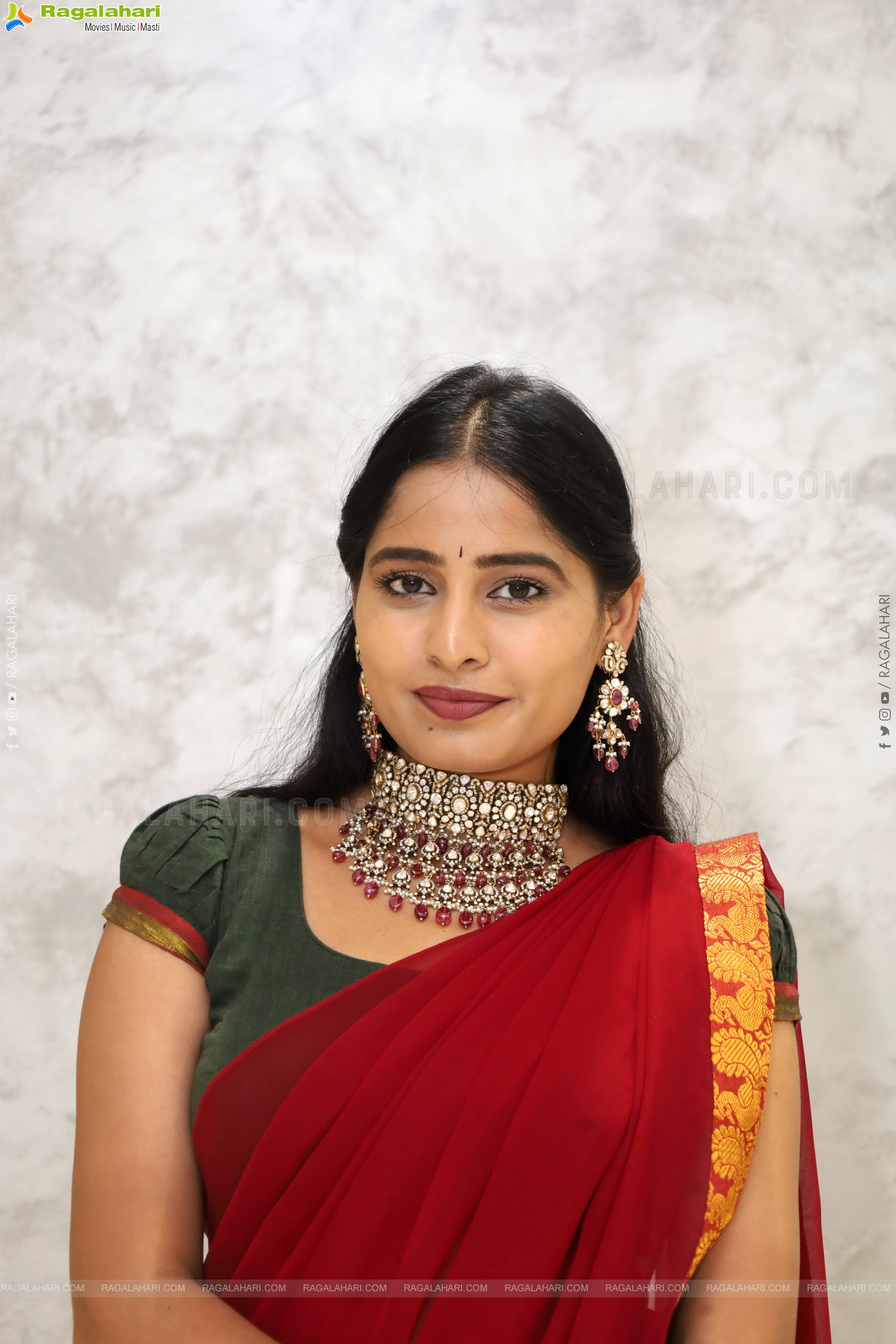 Vrindha Reddy Traditional stills with Jewellery, HD Gallery