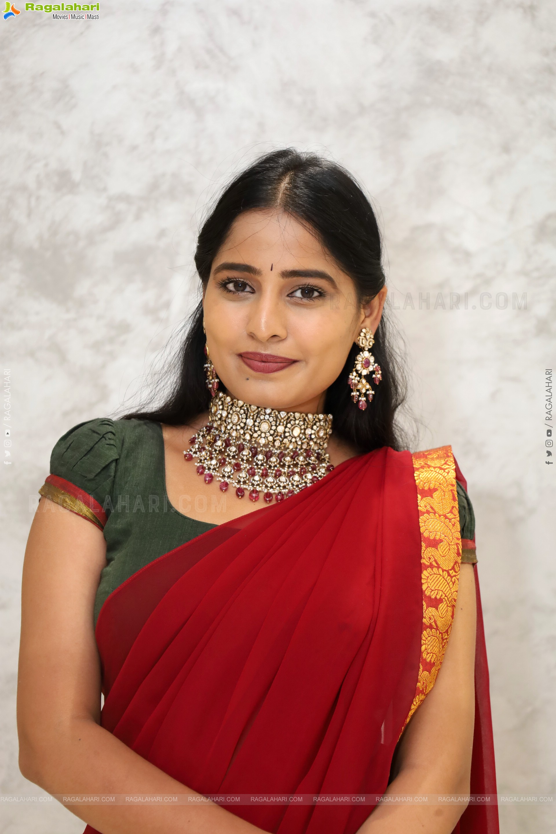 Vrindha Reddy Traditional stills with Jewellery, HD Gallery