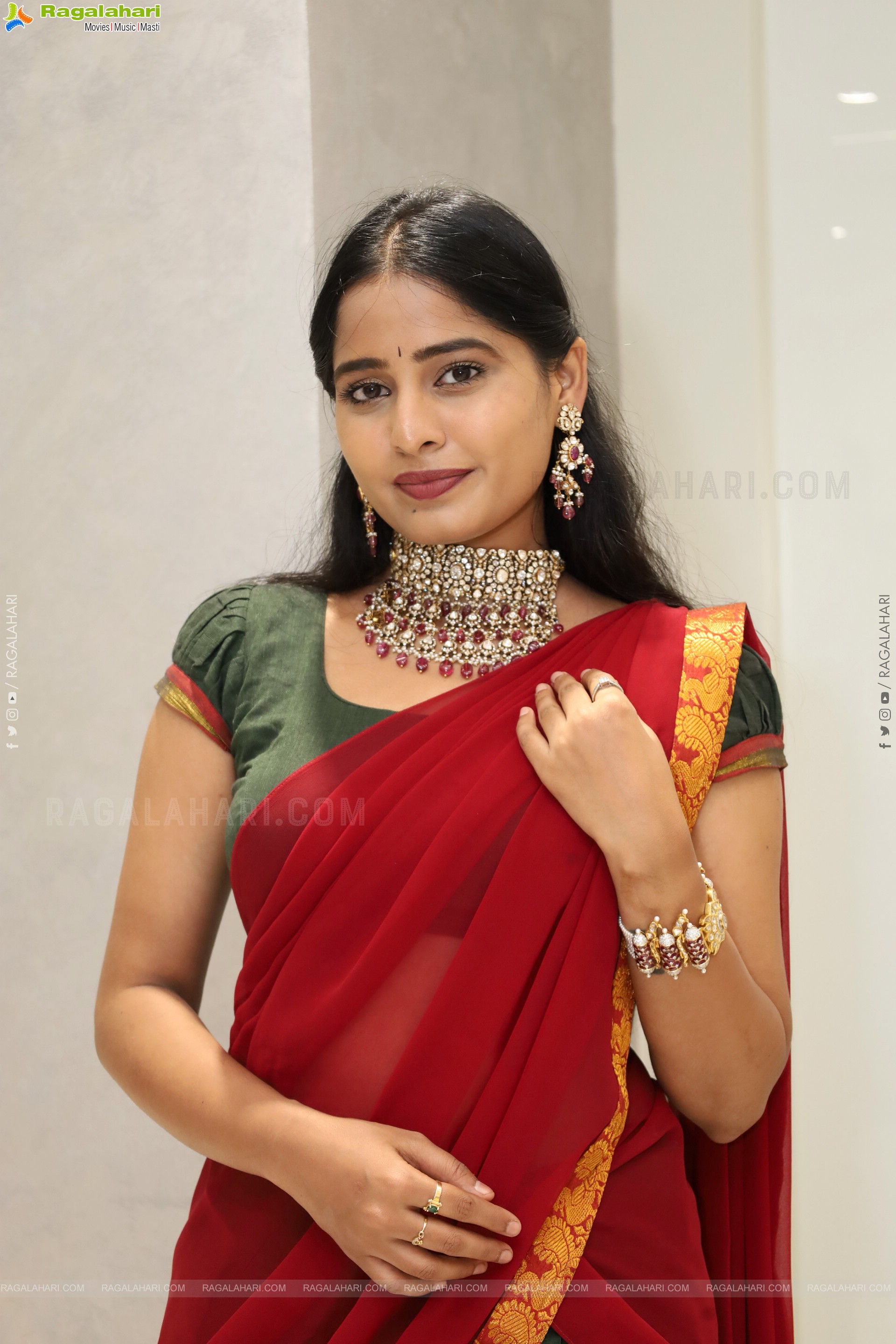 Vrindha Reddy Traditional stills with Jewellery, HD Gallery
