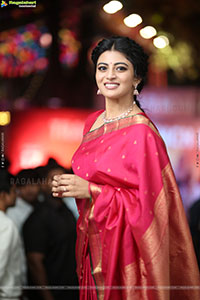 Anandhi at Garividi Lakshmi Trailer Launch, HD Gallery 