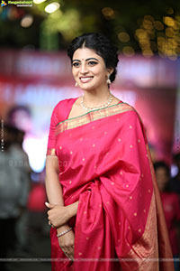 Anandhi at Garividi Lakshmi Trailer Launch, HD Gallery 