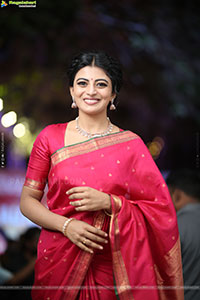 Anandhi at Garividi Lakshmi Trailer Launch, HD Gallery 
