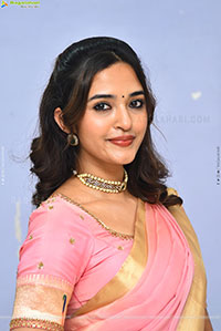 Anyuktha Nallani Beautiful stills in Traditional Half Saree