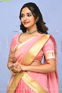 Anyuktha Nallani Beautiful stills in Traditional Half Saree