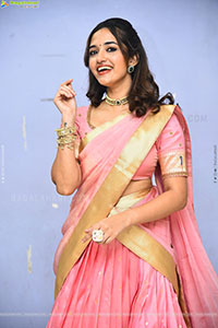 Anyuktha Nallani Beautiful stills in Traditional Half Saree