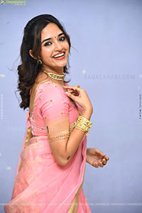 Anyuktha Nallani Beautiful stills in Traditional Half Saree