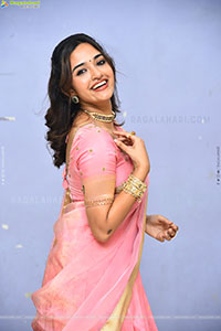 Anyuktha Nallani Beautiful stills in Traditional Half Saree