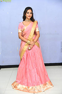 Anyuktha Nallani Beautiful stills in Traditional Half Saree