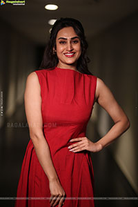Archana Iyer at Ah Movie Idhena Idhena Song Launch Event