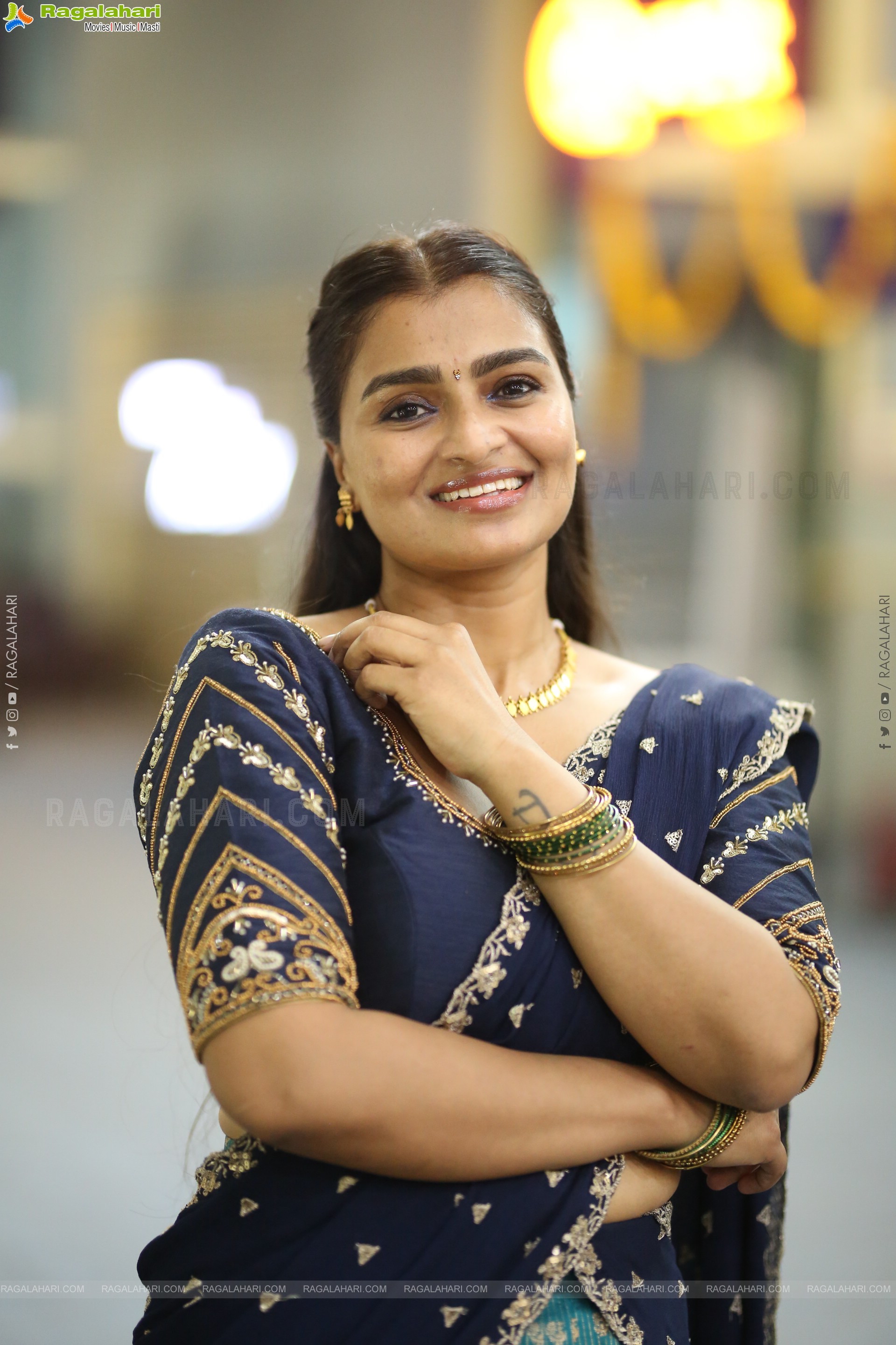 Jyothi Ramana Traditional stills in Half-Saree, HD Gallery