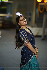 Jyothi Ramana Traditional stills in Half-Saree, HD Gallery