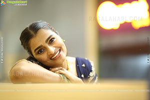 Jyothi Ramana Traditional stills in Half-Saree, HD Gallery