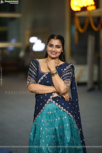Jyothi Ramana Traditional stills in Half-Saree, HD Gallery